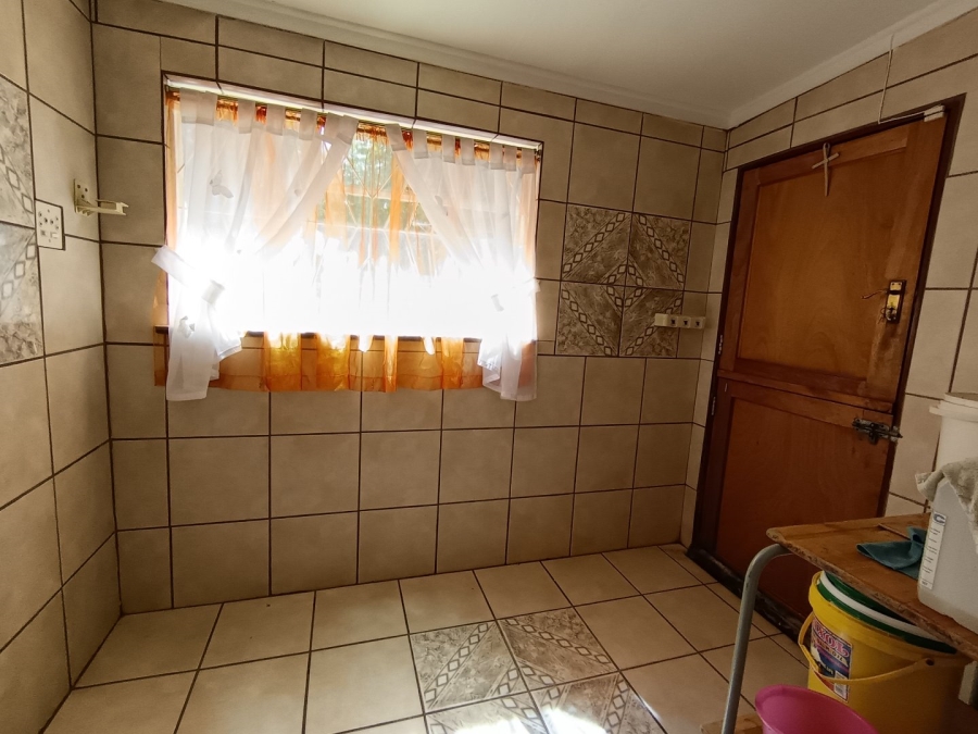 5 Bedroom Property for Sale in Hospitaalpark Free State